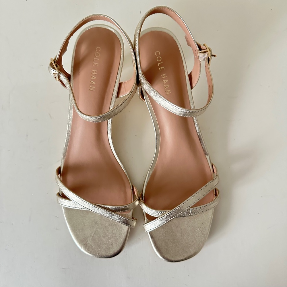 NEW Cole Haan Leni Soft Gold Leather Kitten Heel Strappy Women's Sandals, Sz 8